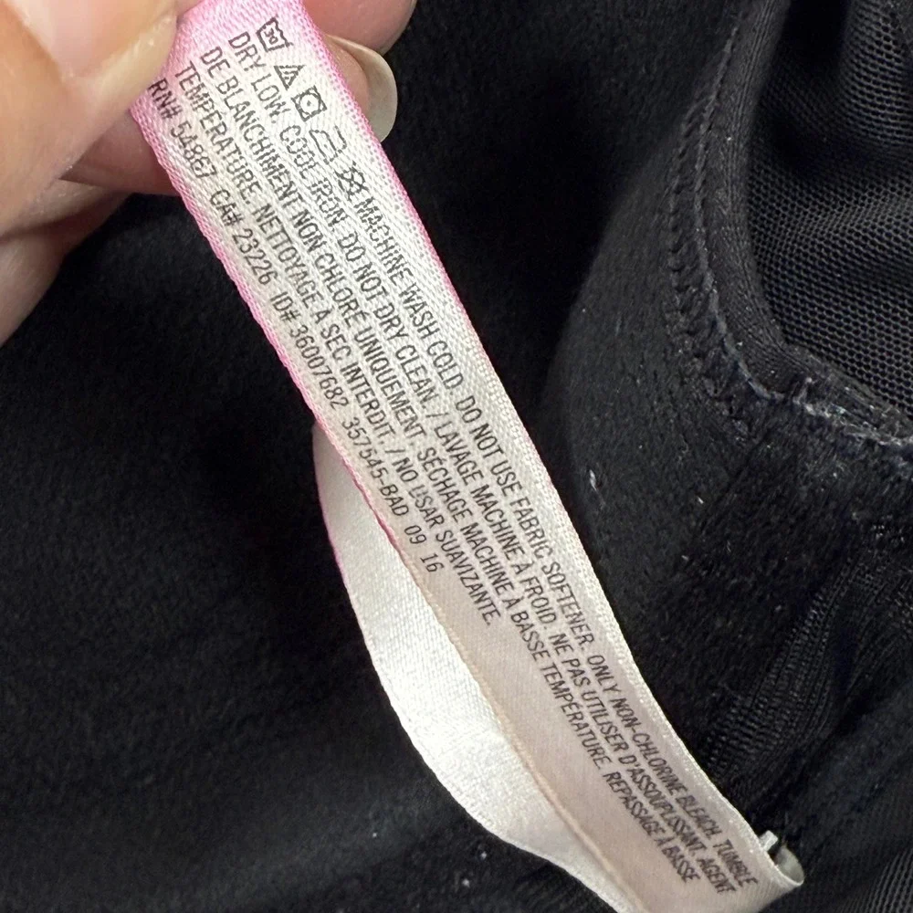 Victoria's Secret VSX Sport Bra Front Zip Padded Geo Print Activewear‎ 34D